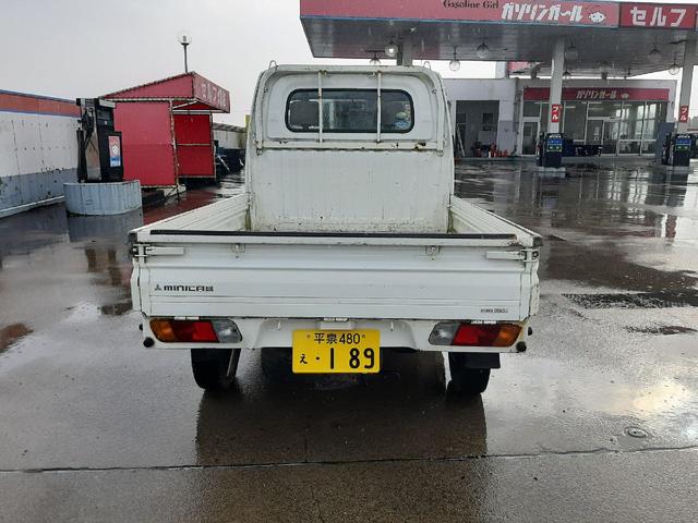 ミニキャブトラック Ｖタイプ　５速ＭＴ　４ＷＤ　パワステ　スタッドレス（6枚目）