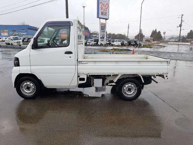 ミニキャブトラック Ｖタイプ　５速ＭＴ　４ＷＤ　パワステ　スタッドレス（8枚目）