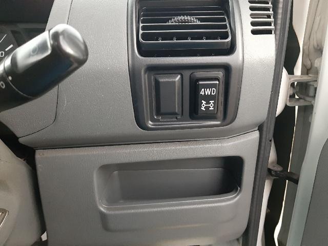 クリッパートラック 　５ＭＴ　４ＷＤ（15枚目）