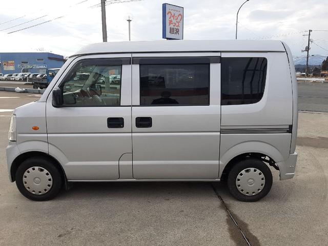 エブリイ ジョイン　ＡＴ　４ＷＤ　スタッドレス　純正ＣＤ　リモコンキー（8枚目）