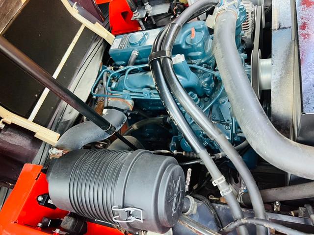 日本 　クボタ　ホイールローダー　Ｒ４３０Ｚ　使用時間１５０ｈ　キャビン付き　除雪機低騒音型（22枚目）