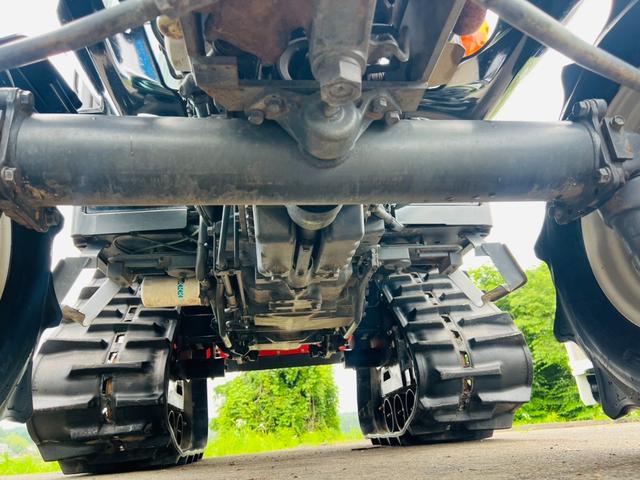 日本 　クボタ　トラクター　耕運機　グラスカッター　使用時間１６６３ｈ　キャビン付き　ＣＤプレーヤー（21枚目）