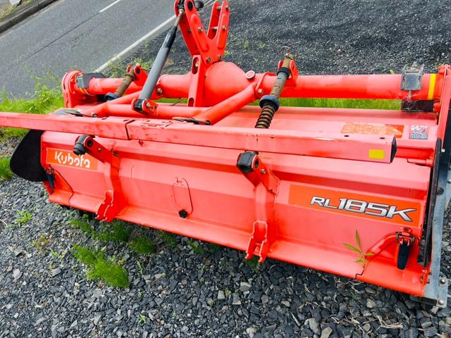 日本 　クボタ　トラクター　耕運機　グラスカッター　使用時間１６６３ｈ　キャビン付き　ＣＤプレーヤー（46枚目）