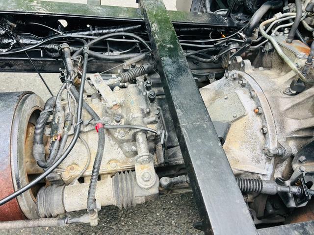 コンドル 　セルフローダー　重機運搬車　最大積載量８５００ｋｇ　ラジコン付き　６速マニュアル　板張り　ＰＫ３６Ｃ　エンジン日野Ｊ０７Ｅ　ウインチ付き　作業灯　ＥＴＣ　ＡＭＦＭラジオ（21枚目）