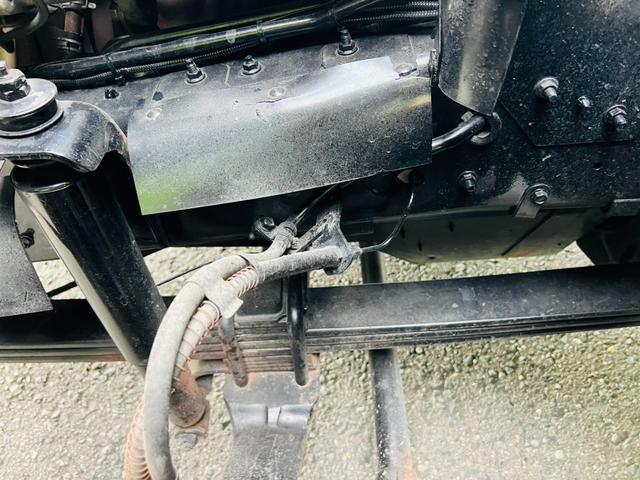 コンドル 　セルフローダー　重機運搬車　最大積載量８５００ｋｇ　ラジコン付き　６速マニュアル　板張り　ＰＫ３６Ｃ　エンジン日野Ｊ０７Ｅ　ウインチ付き　作業灯　ＥＴＣ　ＡＭＦＭラジオ（42枚目）