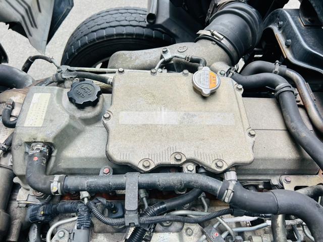 コンドル 　セルフローダー　重機運搬車　最大積載量８５００ｋｇ　ラジコン付き　６速マニュアル　板張り　ＰＫ３６Ｃ　エンジン日野Ｊ０７Ｅ　ウインチ付き　作業灯　ＥＴＣ　ＡＭＦＭラジオ（45枚目）