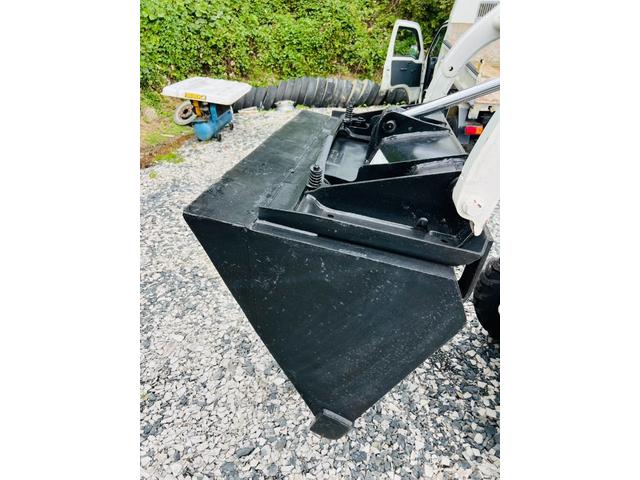 アメリカその他 bobcat 553 4WD スキッドステアローダー アワーメーター713h 新品タイヤ ディーゼル車(34枚目)