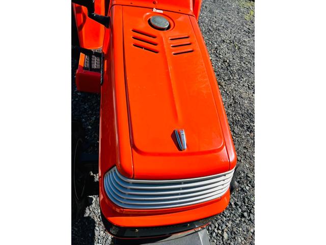 日本 　クボタ　トラクター　ＳＡＴＵＲＮ　Ｘ－２０　アワーメーター１０００ｈ　Ｒ１５Ｎ　４ＷＤ（27枚目）