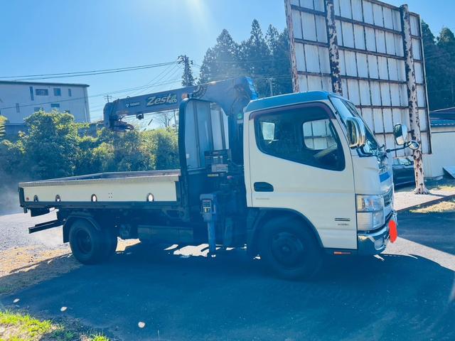 キャンター 　タダノクレーン　ラジコン付き　フックイン　平ボディー　最大積載量２７５０ｋｇ　キーレスエントリー　ＥＴＣ　アウトリガー　エアバック（8枚目）