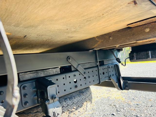 キャンター 　タダノクレーン　ラジコン付き　フックイン　平ボディー　最大積載量２７５０ｋｇ　キーレスエントリー　ＥＴＣ　アウトリガー　エアバック（19枚目）