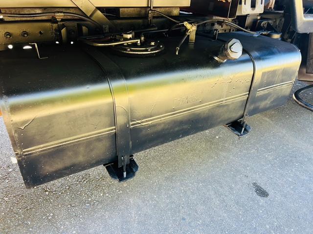 キャンター 　タダノクレーン　ラジコン付き　フックイン　平ボディー　最大積載量２７５０ｋｇ　キーレスエントリー　ＥＴＣ　アウトリガー　エアバック（26枚目）