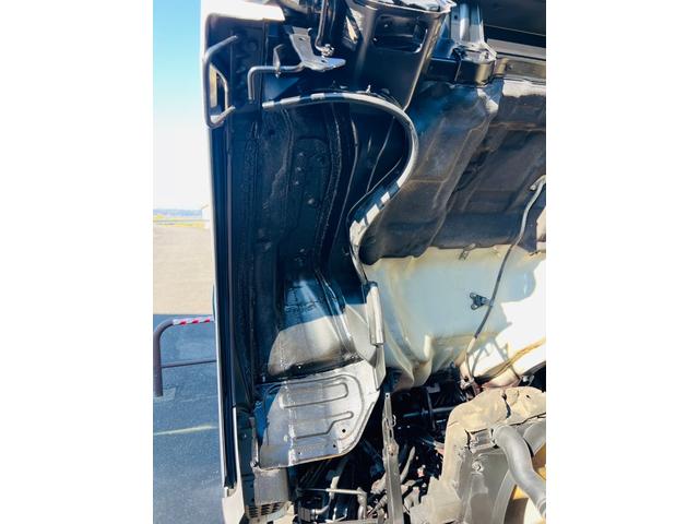 キャンター 　タダノクレーン　ラジコン付き　フックイン　平ボディー　最大積載量２７５０ｋｇ　キーレスエントリー　ＥＴＣ　アウトリガー　エアバック（31枚目）