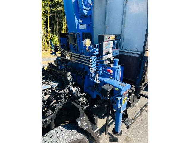 キャンター 　タダノクレーン　ラジコン付き　フックイン　平ボディー　最大積載量２７５０ｋｇ　キーレスエントリー　ＥＴＣ　アウトリガー　エアバック（36枚目）