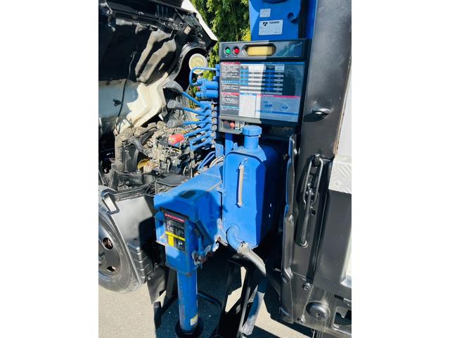 キャンター 　タダノクレーン　ラジコン付き　フックイン　平ボディー　最大積載量２７５０ｋｇ　キーレスエントリー　ＥＴＣ　アウトリガー　エアバック（40枚目）