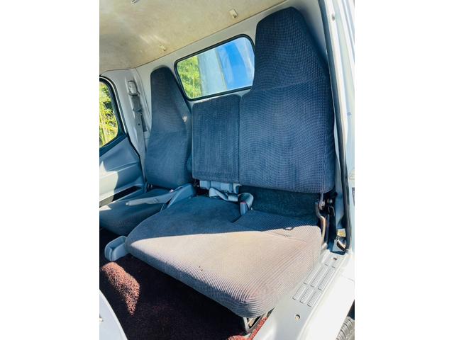 キャンター 　タダノクレーン　ラジコン付き　フックイン　平ボディー　最大積載量２７５０ｋｇ　キーレスエントリー　ＥＴＣ　アウトリガー　エアバック（54枚目）