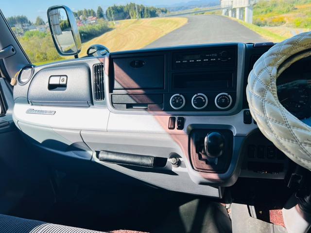 キャンター 　タダノクレーン　ラジコン付き　フックイン　平ボディー　最大積載量２７５０ｋｇ　キーレスエントリー　ＥＴＣ　アウトリガー　エアバック（60枚目）