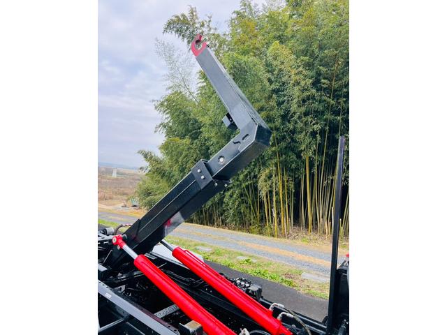 エルフトラック アームロール 5速マニュアル 最大積載量3000kg HSAヒルスタートアシスト エアコンパワステ パワーウィンドウ ETC(37枚目)