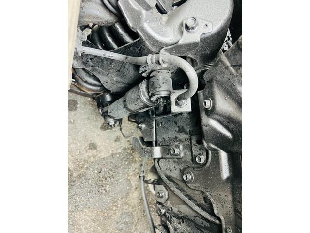 エルフトラック アームロール 5速マニュアル 最大積載量3000kg HSAヒルスタートアシスト エアコンパワステ パワーウィンドウ ETC(54枚目)