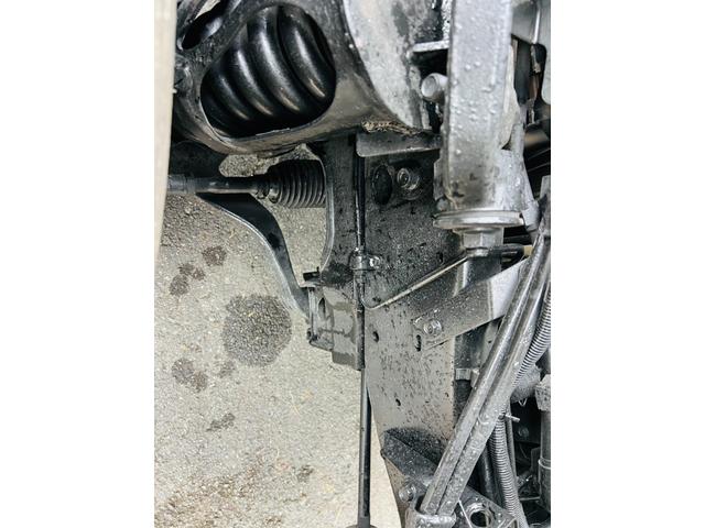 エルフトラック アームロール 5速マニュアル 最大積載量3000kg HSAヒルスタートアシスト エアコンパワステ パワーウィンドウ ETC(59枚目)