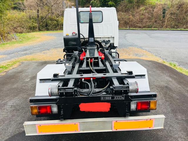 エルフトラック アームロール 5速マニュアル 最大積載量3000kg HSAヒルスタートアシスト エアコンパワステ パワーウィンドウ ETC(66枚目)