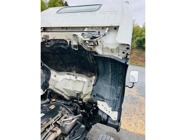 エルフトラック アームロール 5速マニュアル 最大積載量3000kg HSAヒルスタートアシスト エアコンパワステ パワーウィンドウ ETC(67枚目)