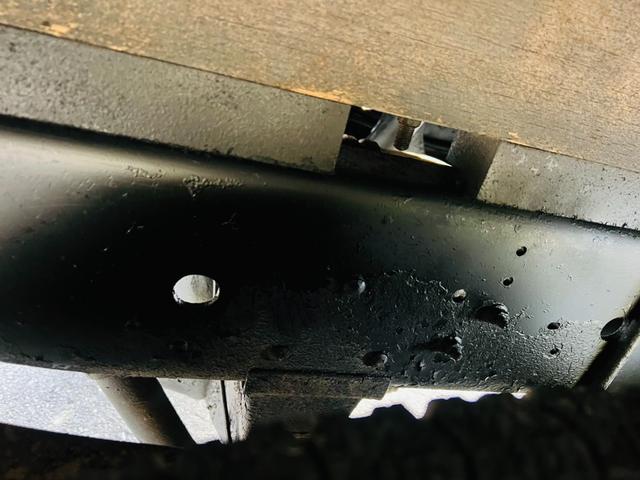 エルフトラック ロング 平ボディー ロングワイド 4WD 最大積載量2000kg ユニッククレーン ラジコン付き アウトリガー 5速マニュアル エンジン4HG1 エアコン パワステ パワーウィンドウ 坂道発進補助装置付き(36枚目)