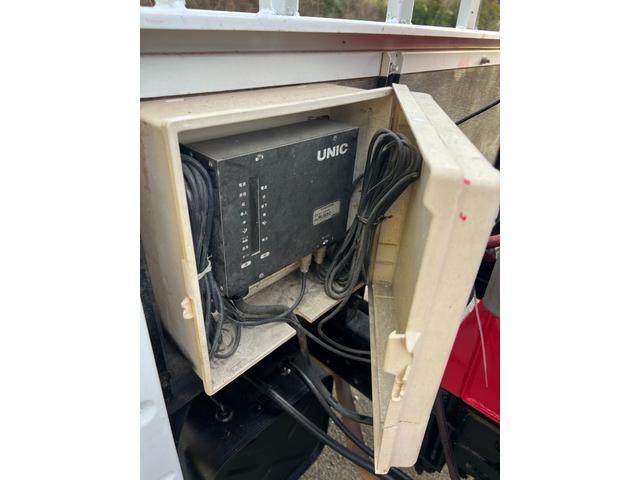 エルフトラック ロング 平ボディー ロングワイド 4WD 最大積載量2000kg ユニッククレーン ラジコン付き アウトリガー 5速マニュアル エンジン4HG1 エアコン パワステ パワーウィンドウ 坂道発進補助装置付き(56枚目)