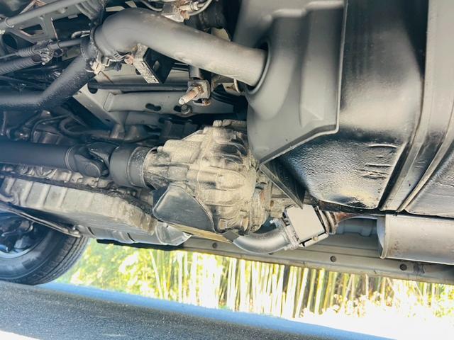 レジアスエースバン ロングＤＸ　４ＷＤ　両側スライドドア　グリルガード　テールランプガード　夏冬タイヤ　ＣＤプレーヤー　荷台棚加工　タイミングベルト１回交換済み（41枚目）