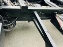 　セルフローダー　重機運搬車　最大積載量８５００ｋｇ　ラジコン付き　６速マニュアル　板張り　ＰＫ３６Ｃ　エンジン日野Ｊ０７Ｅ　ウインチ付き　作業灯　ＥＴＣ　ＡＭＦＭラジオ（23枚目）