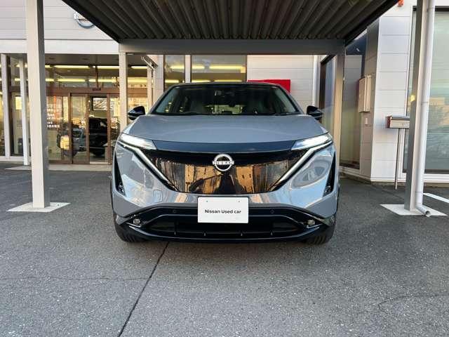 アリア Ｂ６　ｅ－４ＯＲＣＥ　４ＷＤ　ガラスルーフ＋ライティング＋プロパイ２．０＆　寒冷地　スマートキー　全周囲モニター　ＥＴＣ　エマブレ　フルオートエアコン　ＬＥＤヘッド　４ＷＤ（3枚目）
