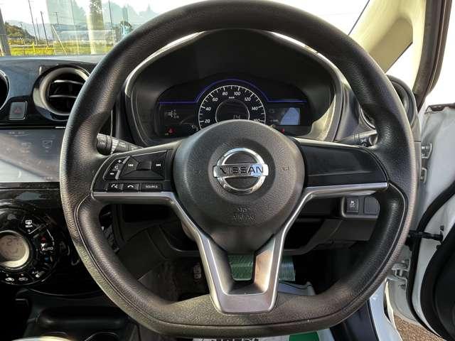 ノート 1.2 e-POWER X 360°カメラ 運転席助手席エアバック レーンキープ AUTOエアコン 盗難防止システム ナビTV 運転席エアバッグ キーレスエントリー ドラレコ ETC車載器 アイドリングストップ パワーウィンドウ(6枚目)