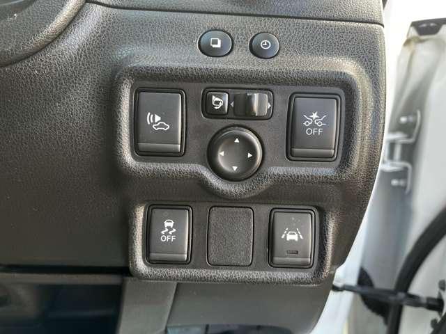 ノート 1.2 e-POWER X 360°カメラ 運転席助手席エアバック レーンキープ AUTOエアコン 盗難防止システム ナビTV 運転席エアバッグ キーレスエントリー ドラレコ ETC車載器 アイドリングストップ パワーウィンドウ(11枚目)