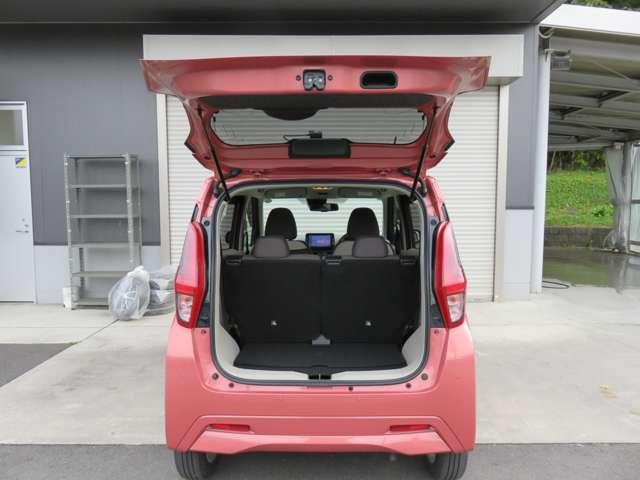 デイズ ６６０　Ｘ　４ＷＤ　ブレーキサポート　インテリジェントアラウンドビューモニター　ＬＤＷ　エアコン　インテリジェントキー　禁煙車　フルタイム４ＷＤ　１オーナー　エアバッグ　キーフリー　ドライブレコーダー　盗難防止装置（9枚目）