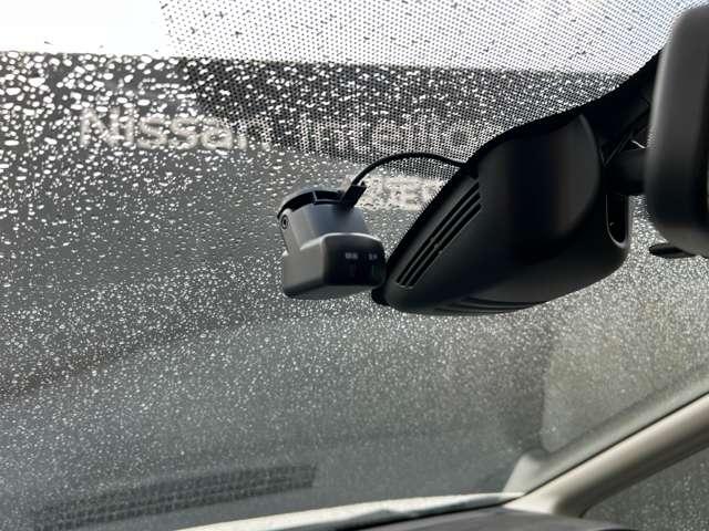 セレナ １．２　ｅ－ＰＯＷＥＲ　ハイウェイスター　Ｖ　プロパイ　アラモニ　ドラレコ　ＬＥＤフォグ　３６０°カメラ　エマジェンシーブレーキ　パーキングアシスト　スマキー　バックカメラ　ＬＥＤ　レーンアシスト　点検記録簿付　ＥＴＣ　ドラレコ　Ａストップ　イモビ　フルオートエアコン　アルミホイール（14枚目）