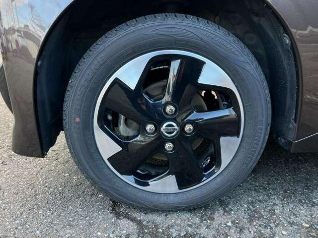 ルークス ６６０　ハイウェイスターＸ　プロパイロット　エディション　４ＷＤ　盗難防止システム　追突防止装置　全方位モニター　ドライブレコーダー　ハンズフリー両側電動ドア　ＬＥＤライト　インテリキー　追従クルコン　アルミホイール　レーンアシスト　ＥＴＣ　キーフリー　ＡＢＳ（48枚目）