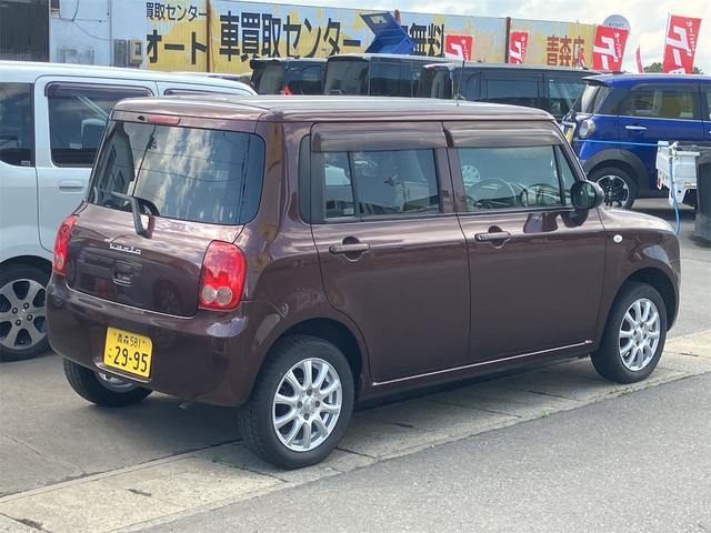 アルトラパン Ｇ　４ＷＤ　シートヒーター　ベンチシート　ＣＶＴ　盗難防止システム　ＡＢＳ　ＣＤ　アルミホイール　衝突安全ボディ　エアコン　パワーステアリング　パワーウィンドウ（15枚目）