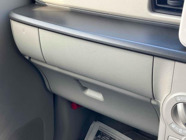 アルトラパン 　ドライブレコーダー　ＥＴＣ　ナビ　ＴＶ　衝突被害軽減システム　スマートキー　アイドリングストップ　電動格納ミラー　シートヒーター　ベンチシート　ＣＶＴ　ＣＤ　ＵＳＢ　Ｂｌｕｅｔｏｏｔｈ　エアコン（24枚目）