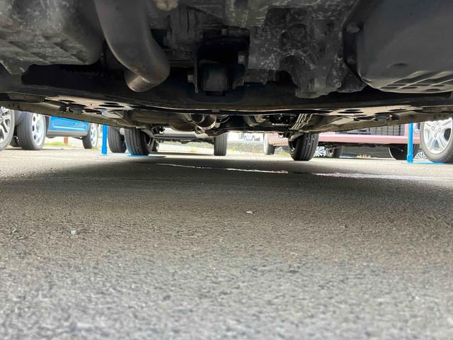 アルトラパン 　ドライブレコーダー　ＥＴＣ　ナビ　ＴＶ　衝突被害軽減システム　スマートキー　アイドリングストップ　電動格納ミラー　シートヒーター　ベンチシート　ＣＶＴ　ＣＤ　ＵＳＢ　Ｂｌｕｅｔｏｏｔｈ　エアコン（41枚目）