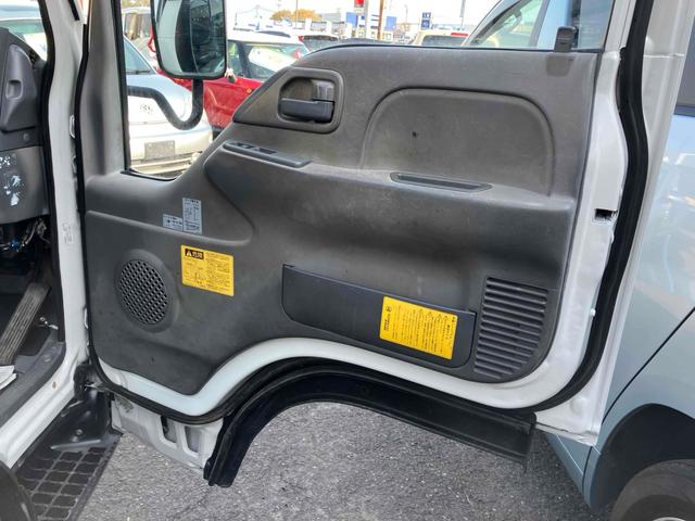 エルフトラック ダンプ MT 後輪ダブル ETC キーレスエントリー 電動格納ミラー エアコン パワーウィンドウ 運転席エアバッグ(10枚目)