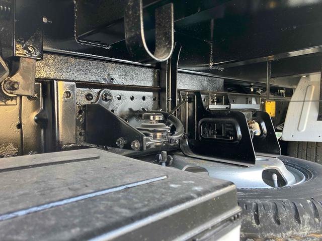 エルフトラック ダンプ MT 後輪ダブル ETC キーレスエントリー 電動格納ミラー エアコン パワーウィンドウ 運転席エアバッグ(24枚目)