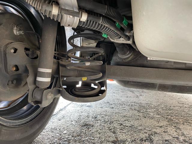 アクア Ｓスタイルブラック　Ｂｌｅｕｔｏｏｔｈ接続　バックモニター　ビルトインＥＴＣ　衝突軽減ブレーキ　車検整備付き　スマートキー　ナビ　テレビ　横滑り防止機能（25枚目）