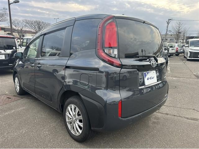 シエンタ ハイブリッドＧ　４ＷＤ　ミュージックプレイヤー接続可　衝突被害軽減システム　ＥＴＣ　両側電動スライド　ＬＥＤヘッドランプ　ワンオーナー　アルミホイール　キーレス　ＡＢＳ　エアバッグ　スマートキー（3枚目）