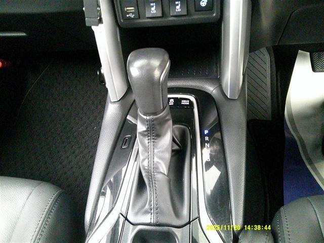 カローラクロス ハイブリッド　Ｚ　４ＷＤ　メモリーナビ　バックカメラ　衝突被害軽減システム　ＥＴＣ　ＬＥＤヘッドランプ　アルミホイール　キーレス　ＡＢＳ　エアバッグ　スマートキー　オートクルーズコントロール（12枚目）