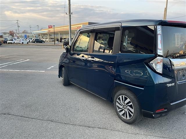 タンク カスタムG 4WD バックカメラ 衝突被害軽減システム ETC 両側電動スライド LEDヘッドランプ ウオークスルー アイドリングストップ アルミホイール キーレス ABS エアバッグ スマートキー(7枚目)