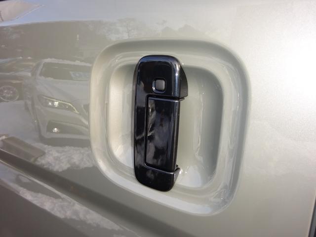 エブリイ Ｊリミテッド　ターボ　４ＷＤ　バックアイカメラ付７インチディスプレイオーディオ　スマホ連携　Ｂｌｕｅｔｏｏｔｈ　プッシュスタート　スマートキー　専用ＬＥＤヘッドライト　両側パワースライドドア　オートエアコン　ＣＶＴ（20枚目）