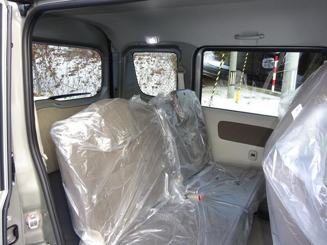 エブリイ Ｊリミテッド　ターボ　４ＷＤ　バックアイカメラ付７インチディスプレイオーディオ　スマホ連携　Ｂｌｕｅｔｏｏｔｈ　プッシュスタート　スマートキー　専用ＬＥＤヘッドライト　両側パワースライドドア　オートエアコン　ＣＶＴ（42枚目）