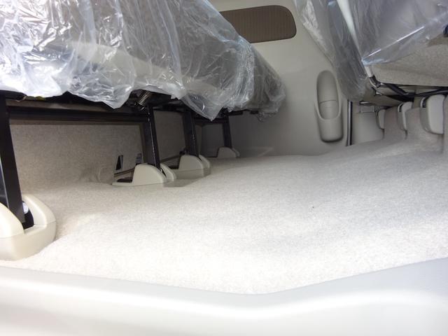 エブリイ Ｊリミテッド　ターボ　４ＷＤ　バックアイカメラ付７インチディスプレイオーディオ　スマホ連携　Ｂｌｕｅｔｏｏｔｈ　プッシュスタート　スマートキー　専用ＬＥＤヘッドライト　両側パワースライドドア　オートエアコン　ＣＶＴ（44枚目）