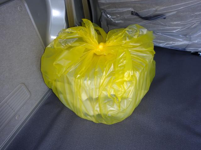 エブリイ Ｊリミテッド　ターボ　４ＷＤ　バックアイカメラ付７インチディスプレイオーディオ　スマホ連携　Ｂｌｕｅｔｏｏｔｈ　プッシュスタート　スマートキー　専用ＬＥＤヘッドライト　両側パワースライドドア　オートエアコン　ＣＶＴ（48枚目）