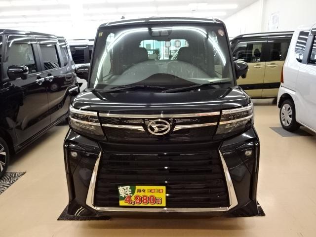 タント カスタムＸ　４ＷＤ　バックカメラ　純正マット　バイザー　届出済未使用車　純正ホイール　キーレスキー　プッシュスタート　パワースライドドア　電動パーキングブレーキ　シートヒーター（3枚目）
