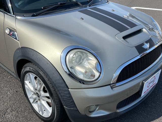 ＭＩＮＩ クーパーＳ　クラブマン　クーパーＳ　クラブマン　１．６ターボ！禁煙！夏タイヤ新品交換済み！純正ＣＤオーディオ！オートエアコン！キーレス！ＥＴＣ！（22枚目）